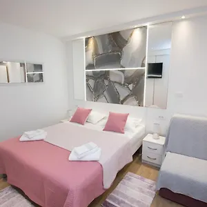 Luxury Honeymoon Apartment Split