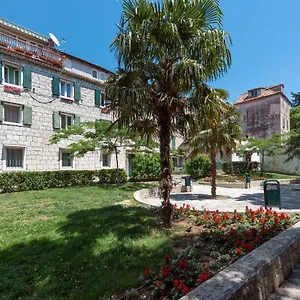 Palazzo D Apartment Split