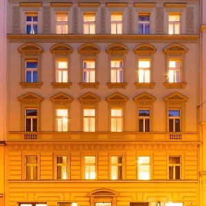 S42 Apartment Prague